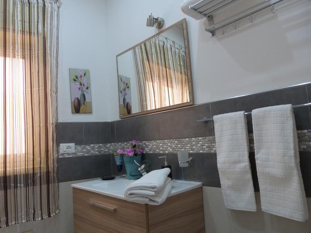 Casa Principe Maqueda Apartment ปาแลร์โม ภายนอก รูปภาพ